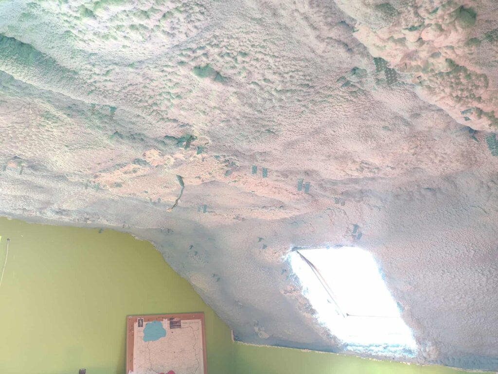 ocieplenie i izolacja dachu mieszkalnego 