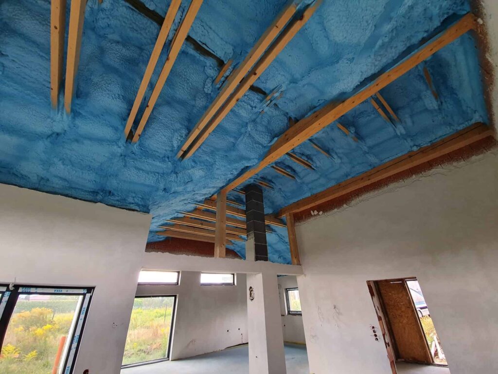 Ocieplenie i izolacja sufitu mieszkalnego TermoPianą OK - Mysłowice