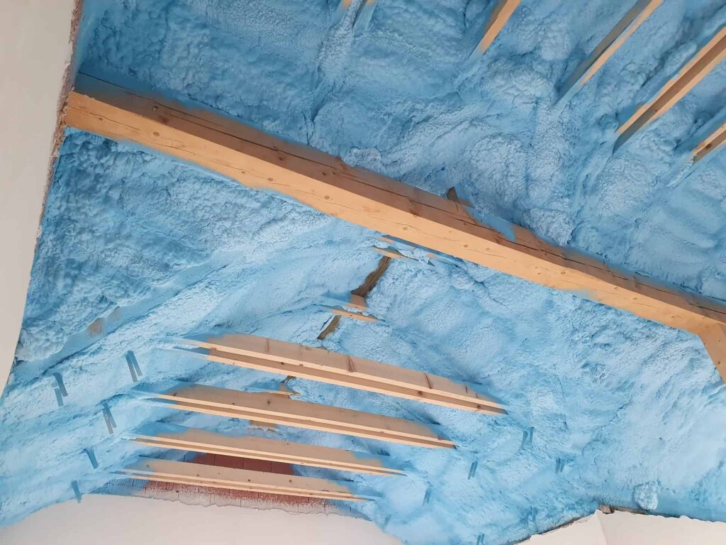 ocieplenie i izolacja przy remoncie dachu