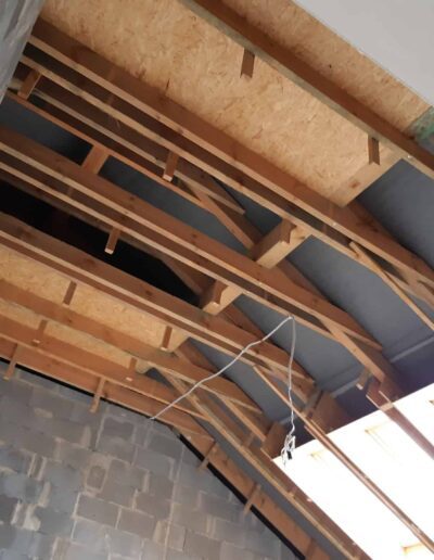 przygotowanie budynku do ocieplenia i izolacji dachu mieszkalnego TermoPianą OK (3)