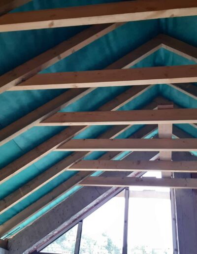 przygotowanie budynku do ocieplenia i izolacji dachu mieszkalnego TermoPianą OK