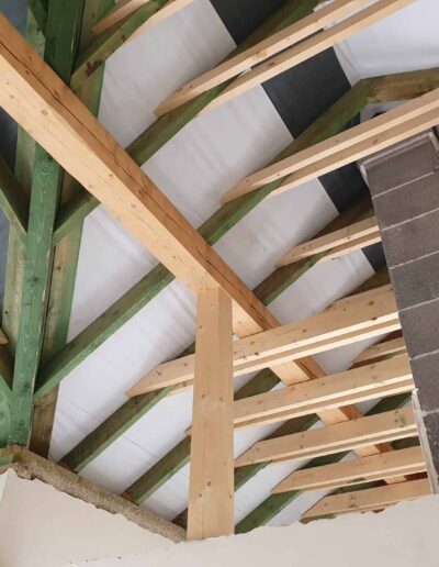 przygotowanie budynku do ocieplenia i izolacji sufitu mieszkalnego TermoPianą OK (2)